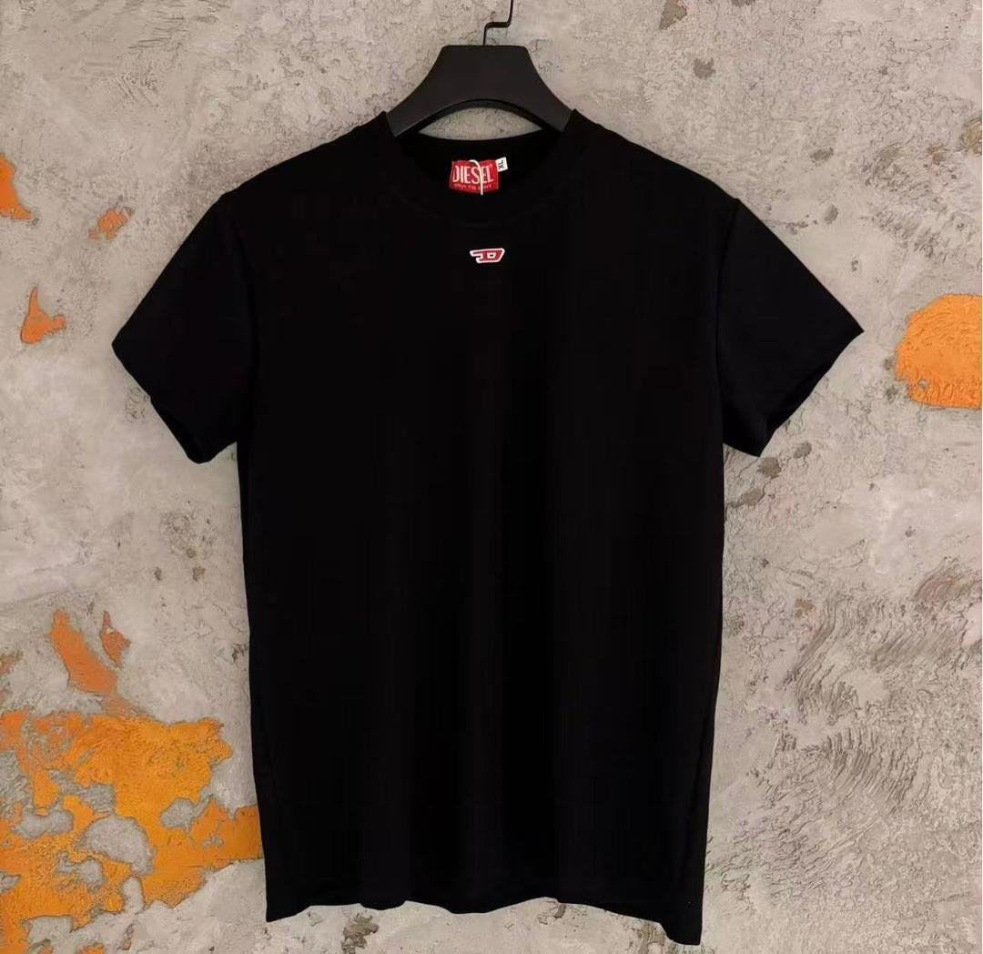 Lovex Noir Tee